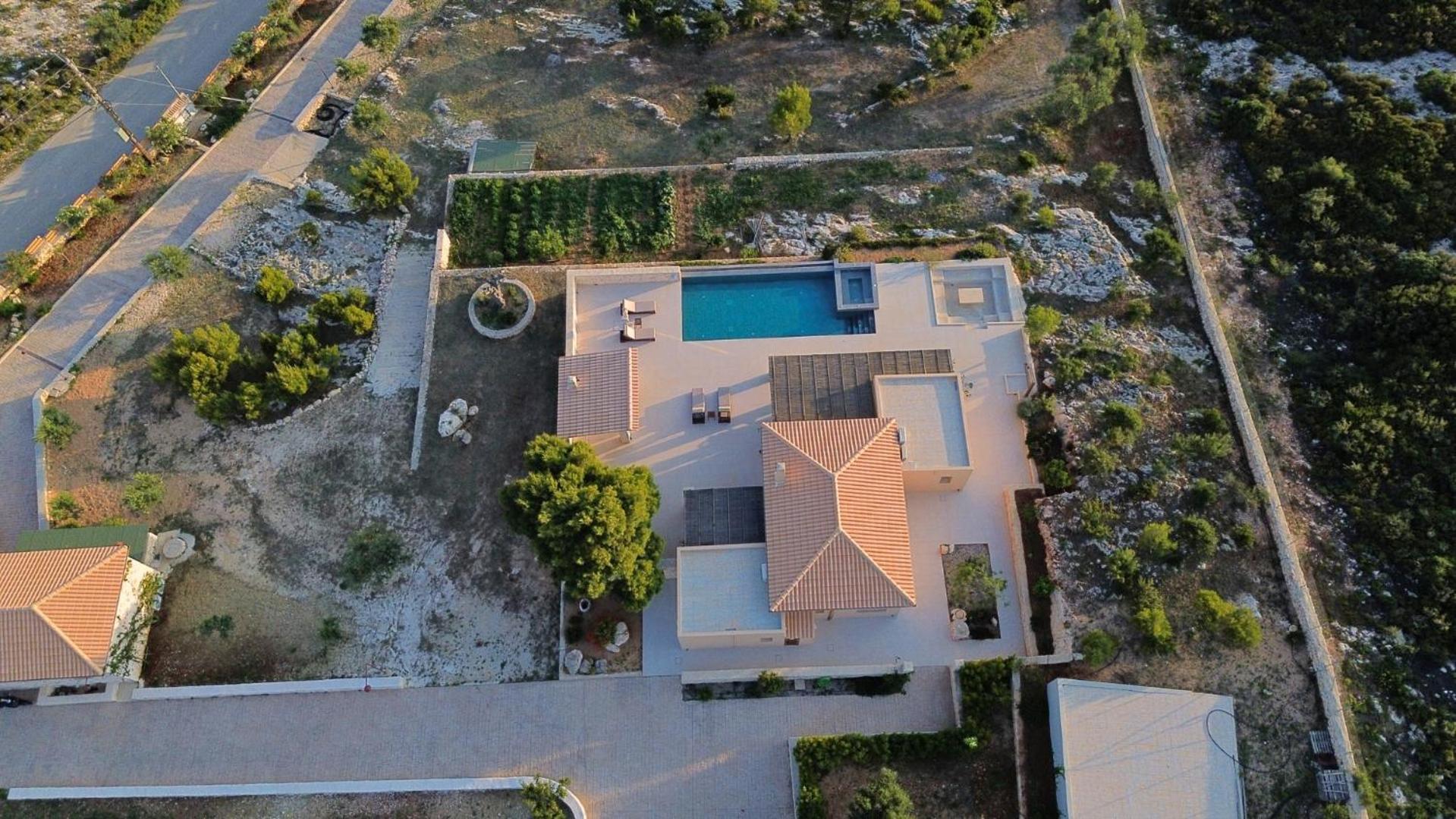 Terra Lucis Mountain Residences Agios Leon